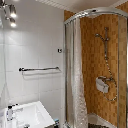 Apartmán T2 Avec Piscine, 4 Pers, Face Au Lac, - Fr-1-379-103 Soustons